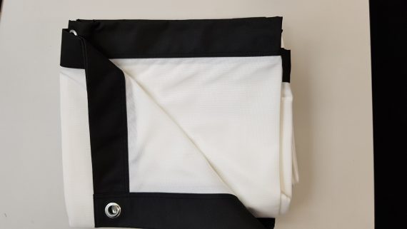 schlagfeste Golf Leinwand gefaltet mit schwarzem Cache