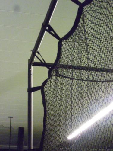 Befestigung Netz oben Käfig